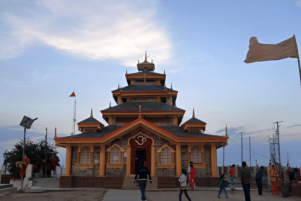 Surkanda Devi Temple Surkanda Devi Temple